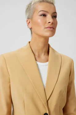 Woman|Twisted Tailor Eliza Skinny Fit Yellow Suit