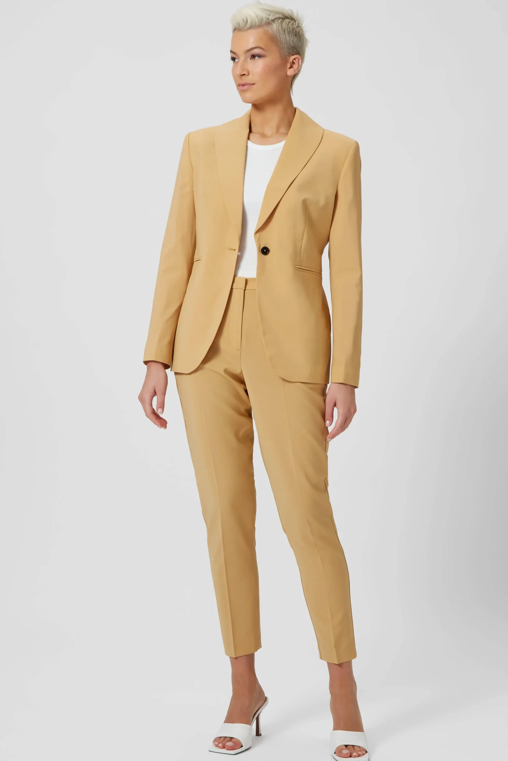 Woman|Twisted Tailor Eliza Skinny Fit Yellow Trousers