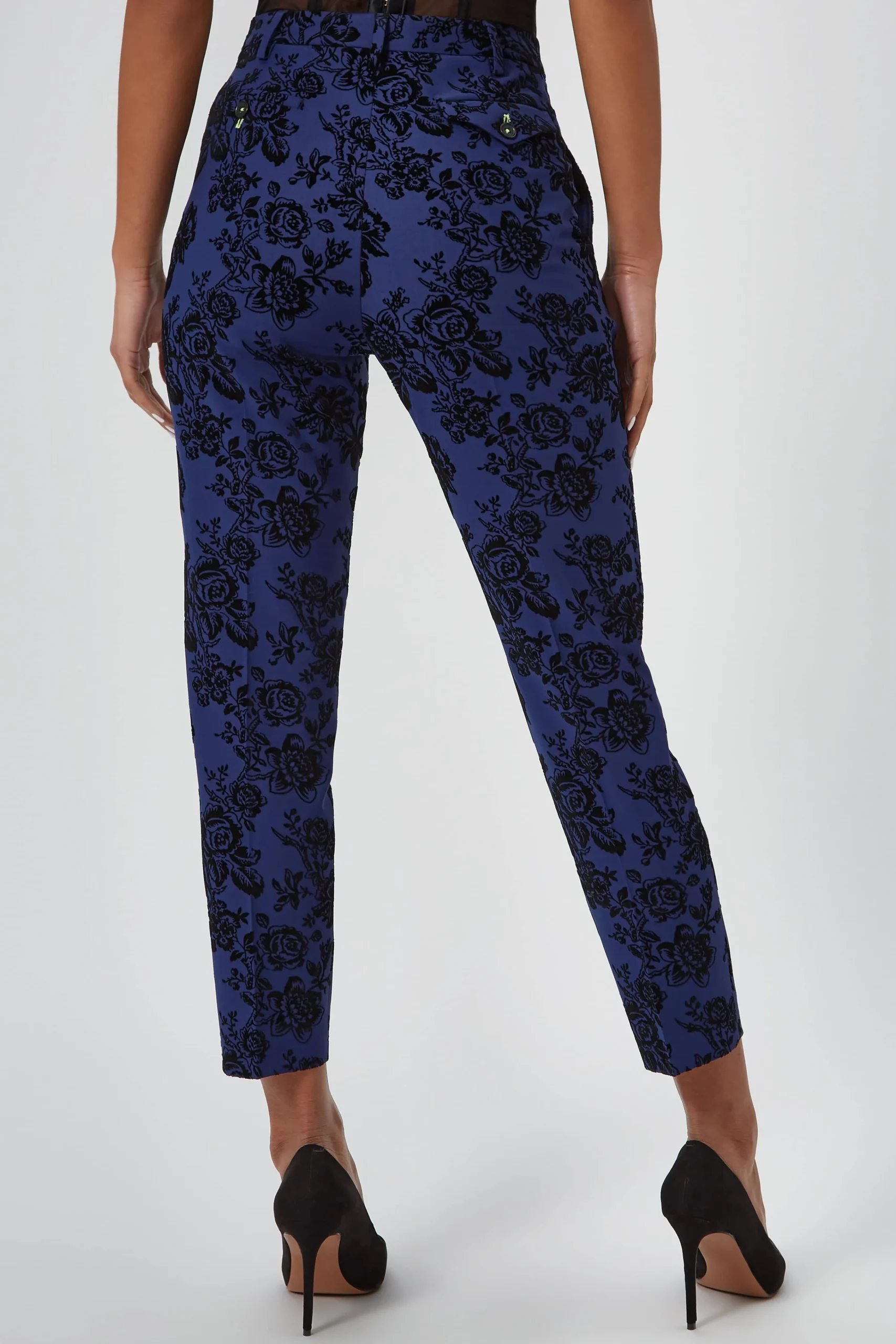 Woman|Twisted Tailor Jackalope Skinny Fit Blue Floral Flocked Trousers