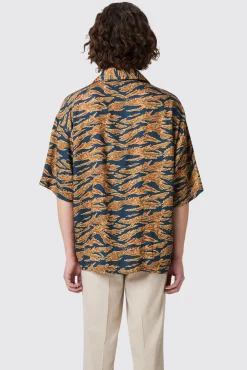 Unisex|Twisted Tailor Pasvoir Oversized Navy Camo Shirt