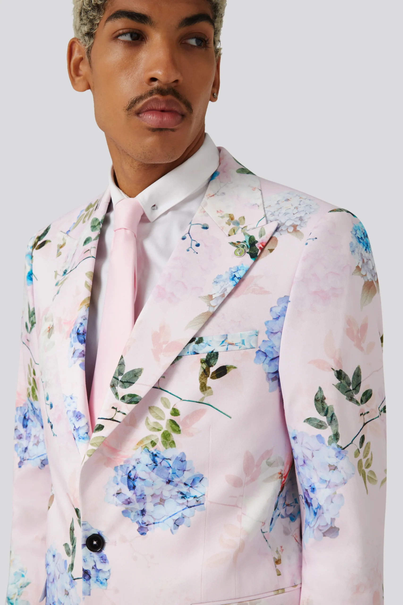 Style·Floral Suits|Style·Bold Prints|Twisted Tailor Pickhurst Slim Fit Pink Floral Cotton Suit